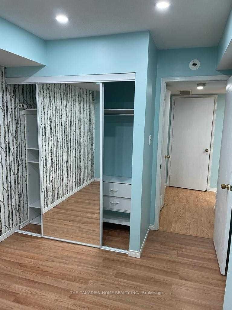Room1