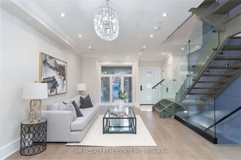 94 Lake Cres, Toronto, M8V 1W1 | Image 3