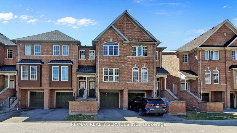 home for lease on 66-50 Strathaven Drive