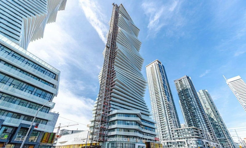 home for sale on 3006-3900 Confederation Pkwy