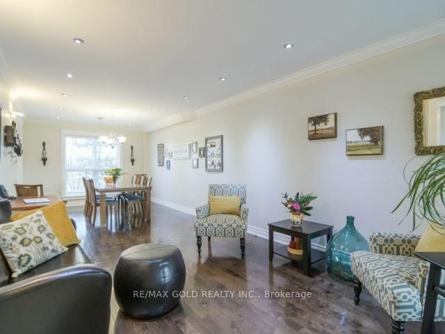 75 Forestgrove Circ, Brampton, L6Z 4T3 | Image 3