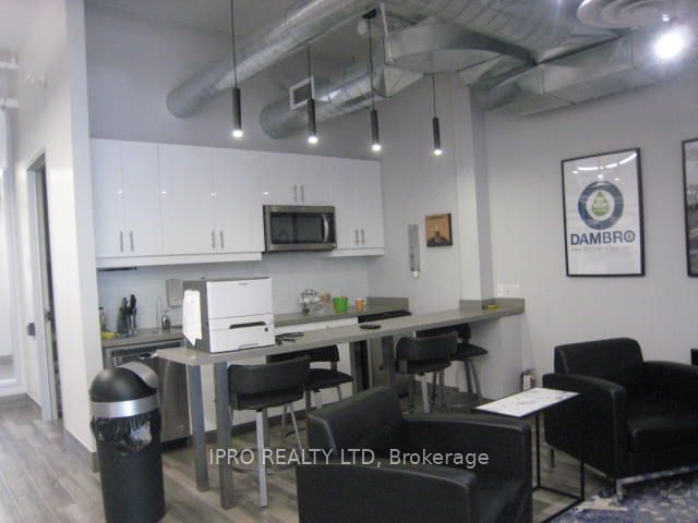 Room2