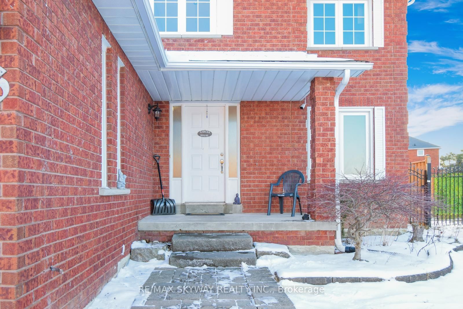 Listing Image 3