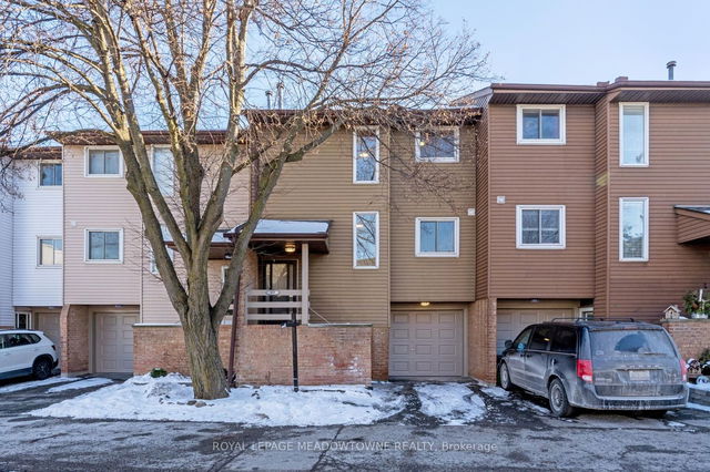 97 Lynden Circle