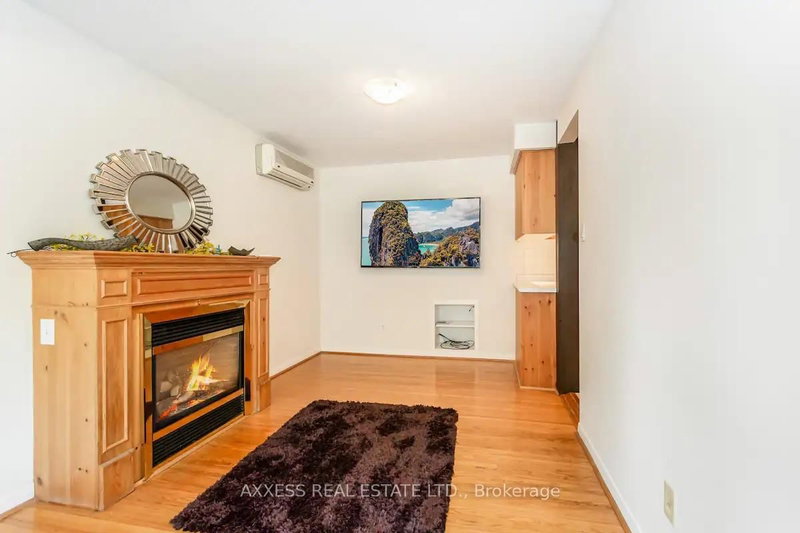 153 Ulster Dr S, Oakville, L6L 3P3 | Image 3