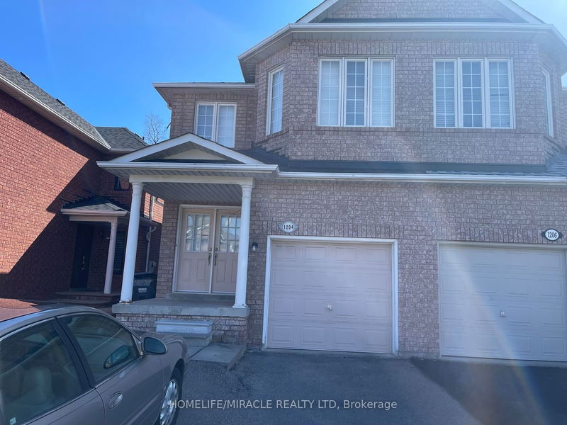 home for lease on 1204 Prestonwood Crescent