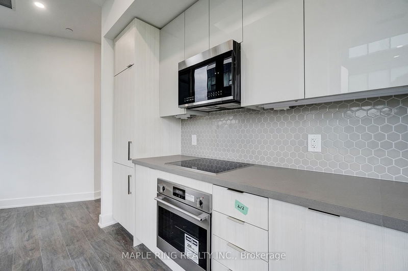  237 - 2485 Taunton Rd  Oakville, L6H 3R8 | Image 13