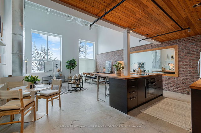 Unit 36 - 1444 Dupont Street
