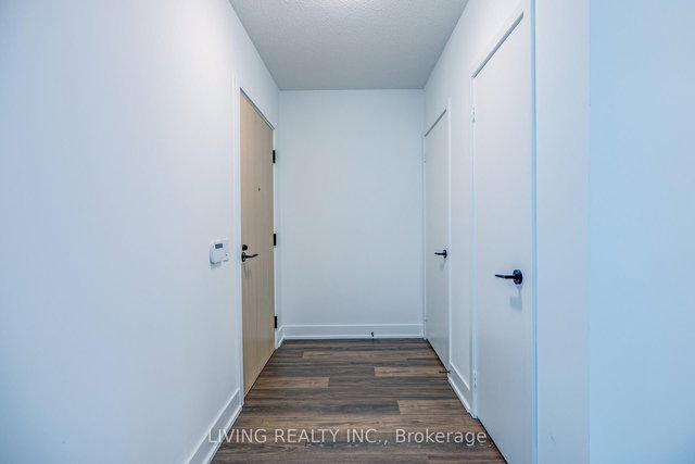 109 - 70 George Butchart Drive