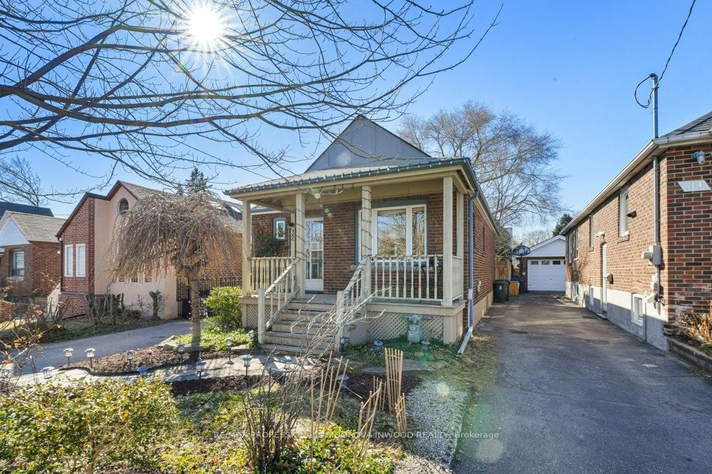 Listing Image 3