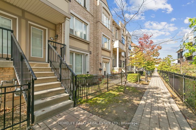 6 - 3100 Boxford Crescent