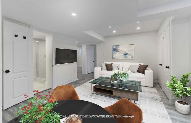 home for lease on Bsmt-103 Goodwin Crescent