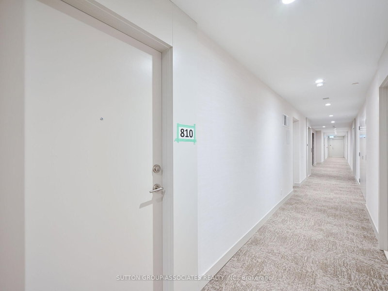 810 - 225 Veterans Dr, Brampton, L7A 5L7 | Image 3