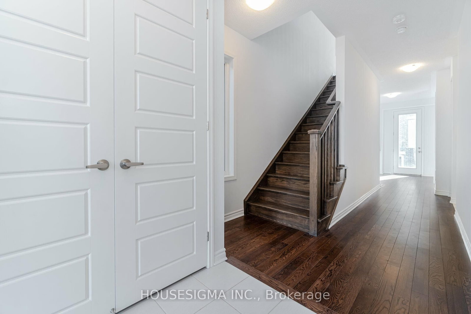 1386 Kaniv Street - Photo 13