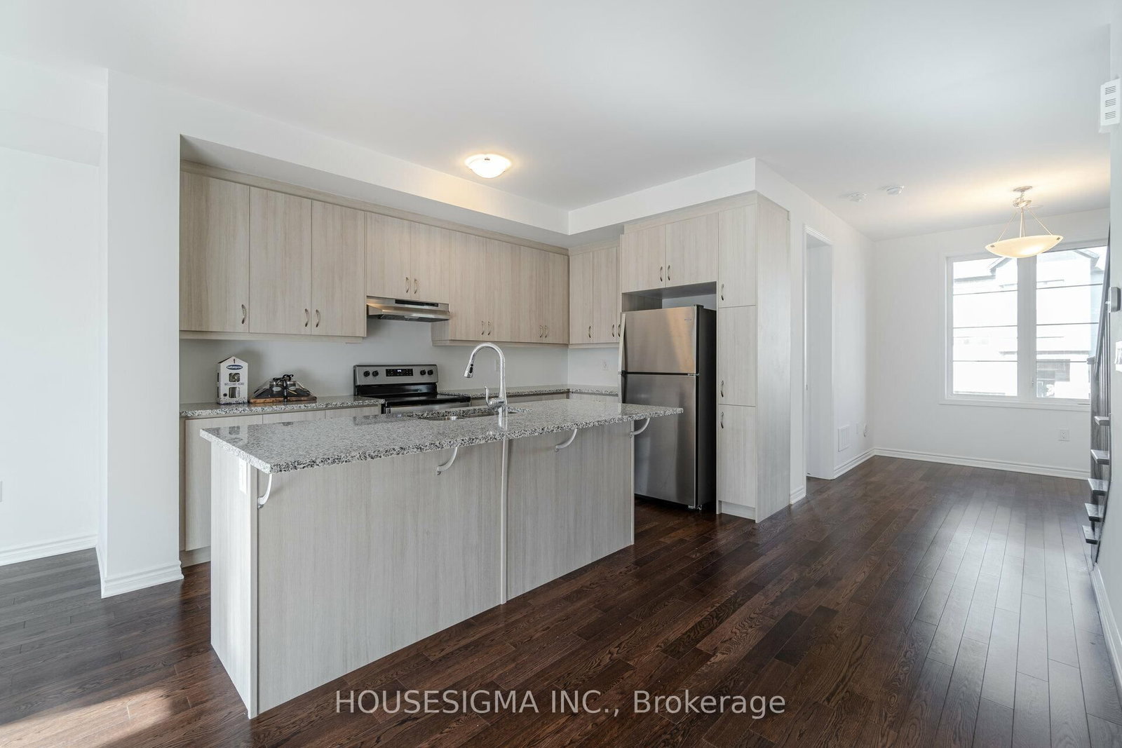 1386 Kaniv Street - Photo 16