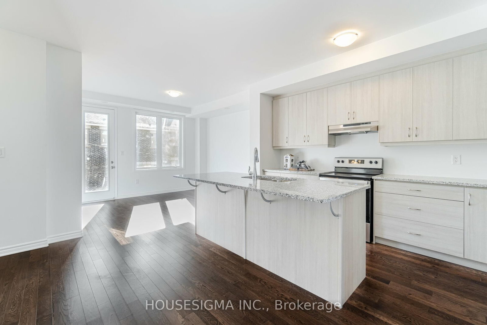 1386 Kaniv Street - Photo 18