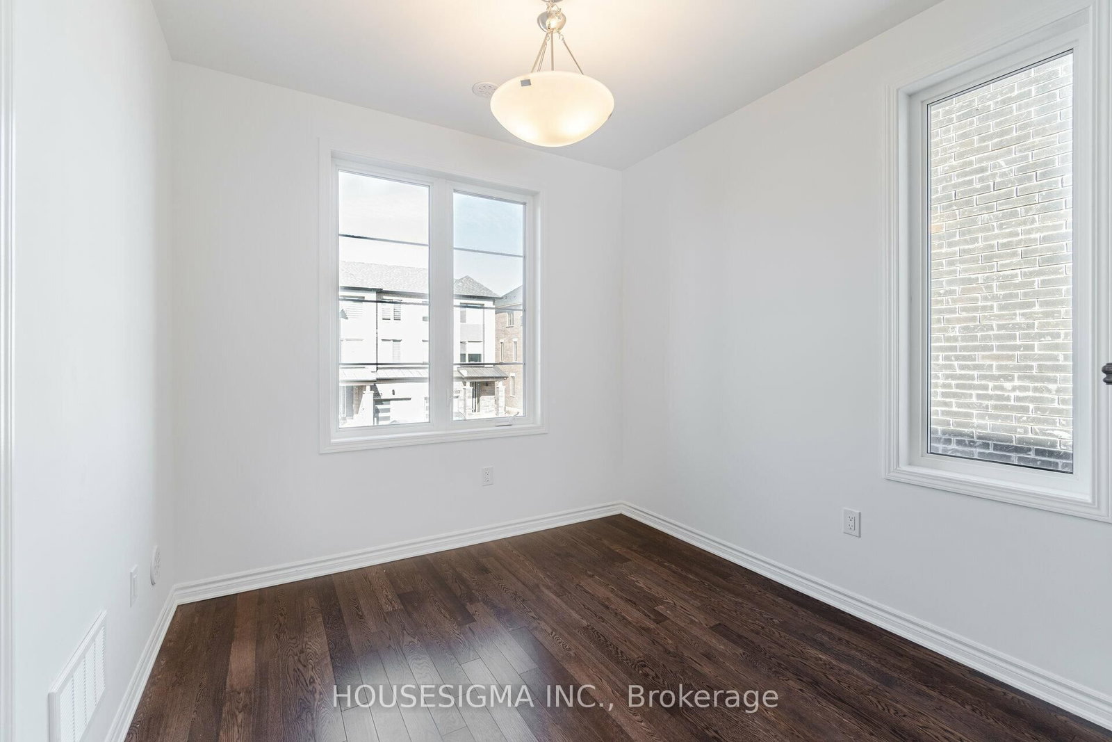 1386 Kaniv Street - Photo 21