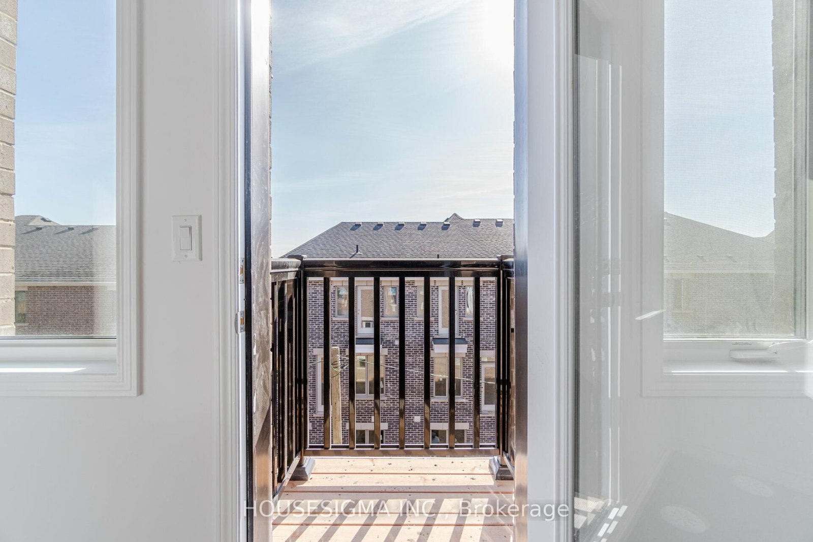 1386 Kaniv Street - Photo 34