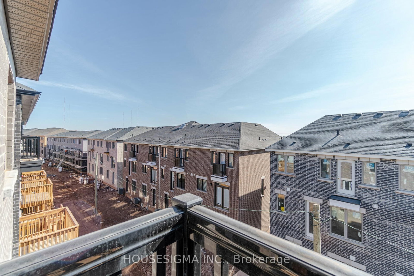 1386 Kaniv Street - Photo 35