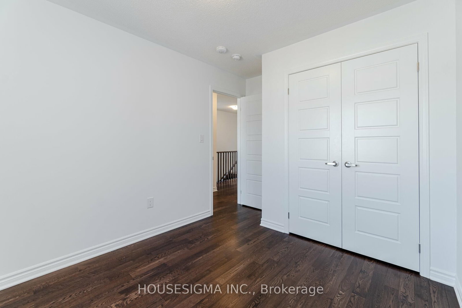 1386 Kaniv Street - Photo 37