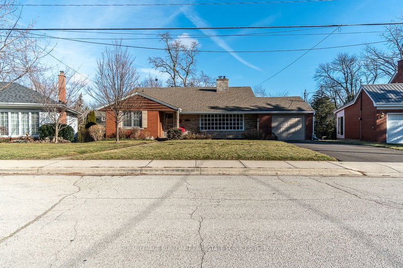 home for sale on 695 Rambo Crescent