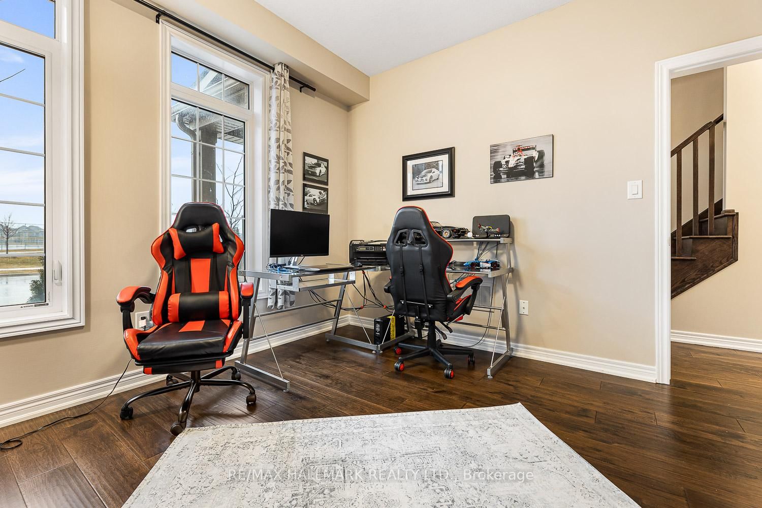 Listing Image 7