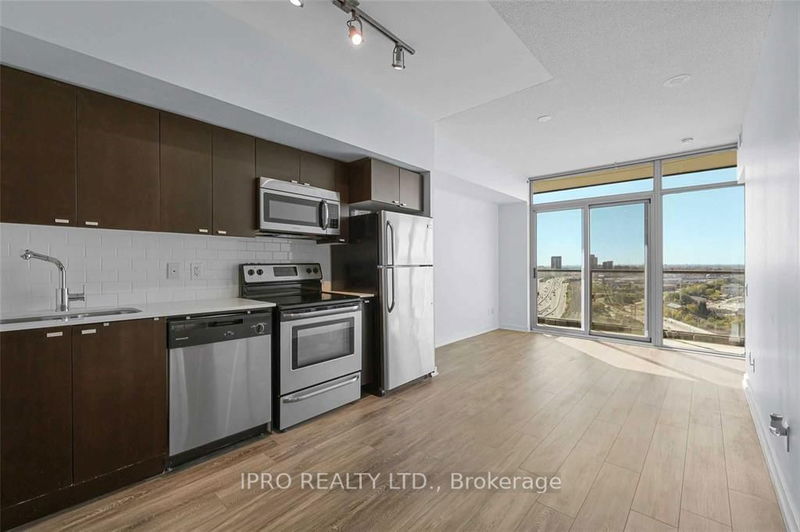 home for lease on 2004-105 The Queensway Avenue