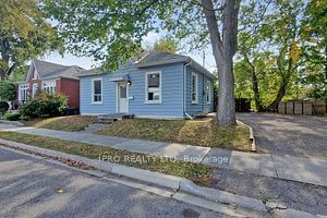 7 Elliott Street