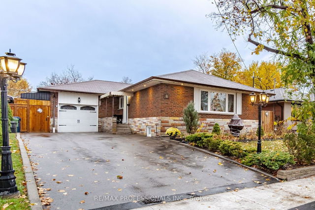 8 Ludstone Drive