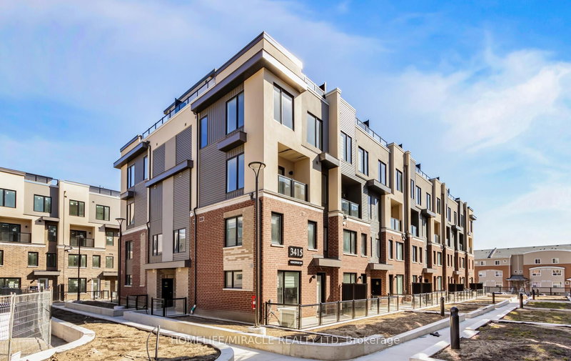 16 - 3415 Ridgeway Dr, Mississauga, L5L 0B9 | Image 3