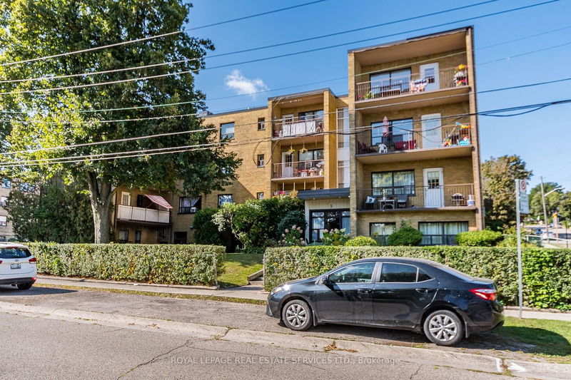 home for lease on 31-65 Cloverhill Road