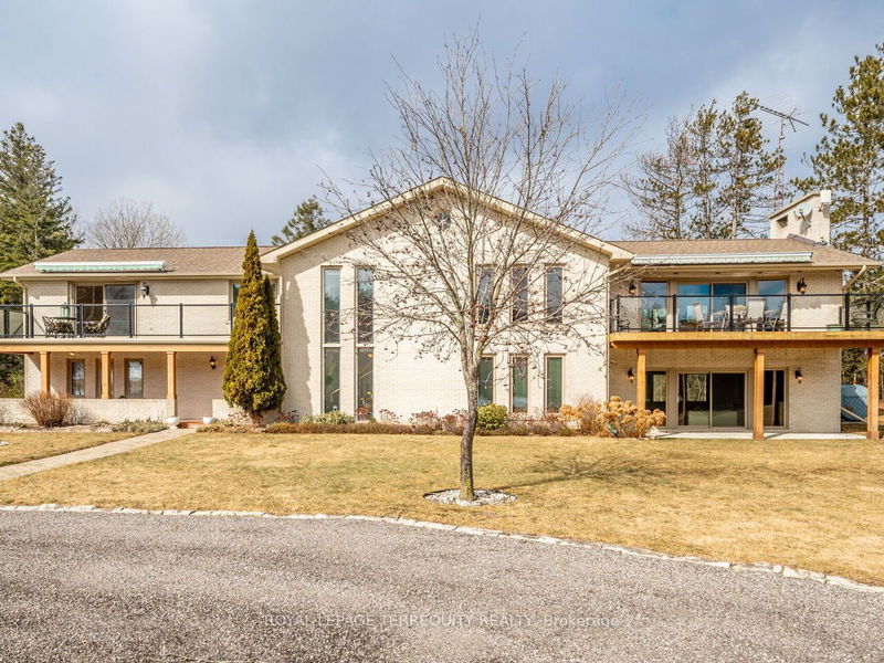 home for sale on 7115 Patterson Sideroad