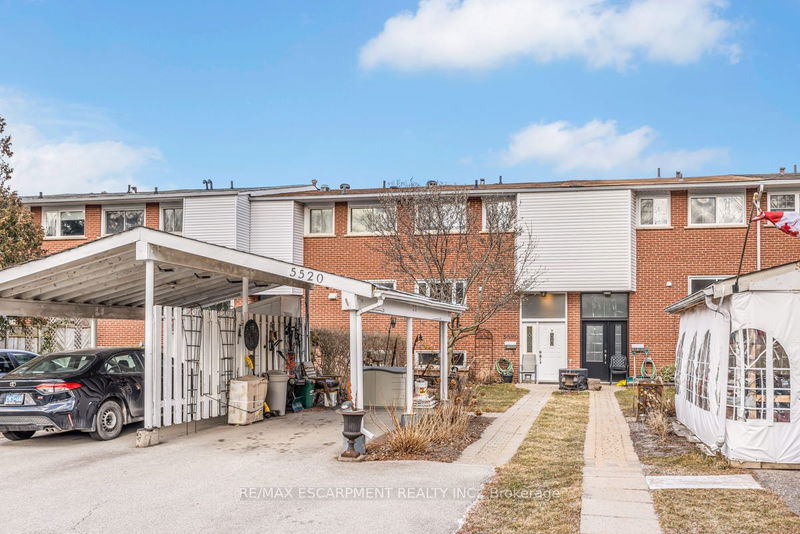 home for sale on 5520 Schueller Crescent