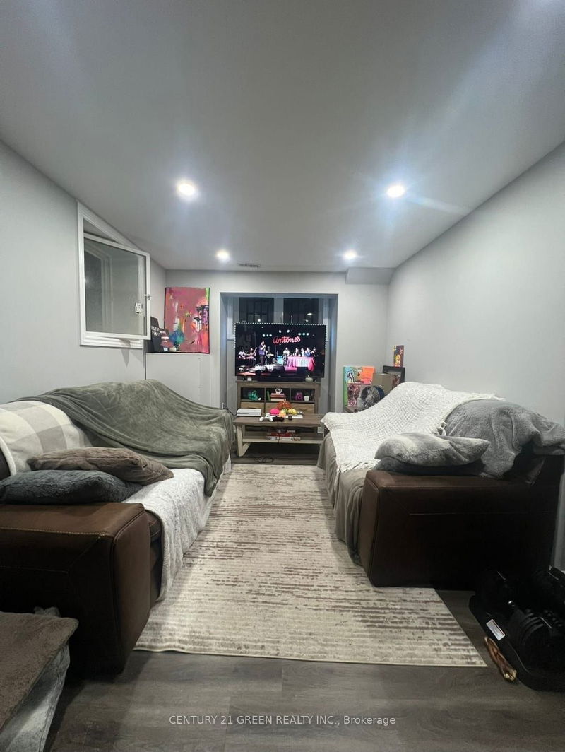 home for lease on Bsmt-1215 Clifford Pt