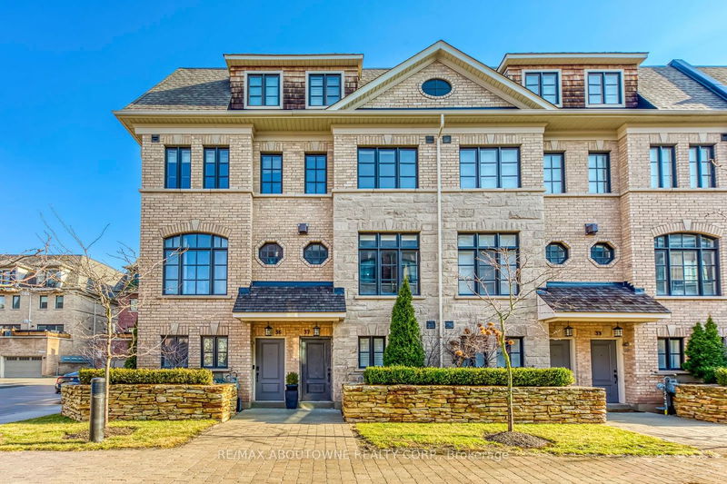 home for sale on 37-260 Royalton Common