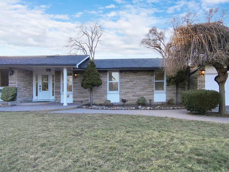 71 Premium Way, Mississauga, L5B 1A1 | Image 3