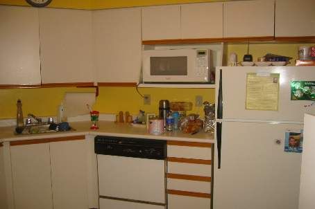 1210 - 61 Markbrook Lane, Toronto, M9V5E7 | Image 2