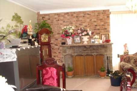 124 Elmhurst Dr, Toronto, M9W2K4 | Image 3