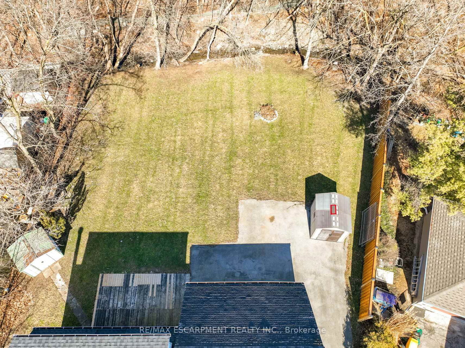 Listing Image 7