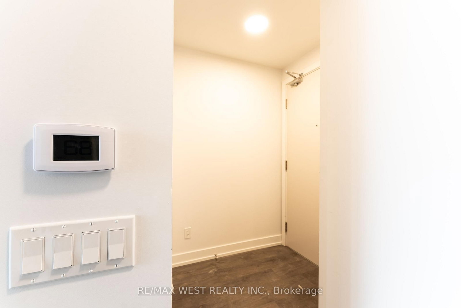 215 Veterans Drive, Unit 307 - Photo 3