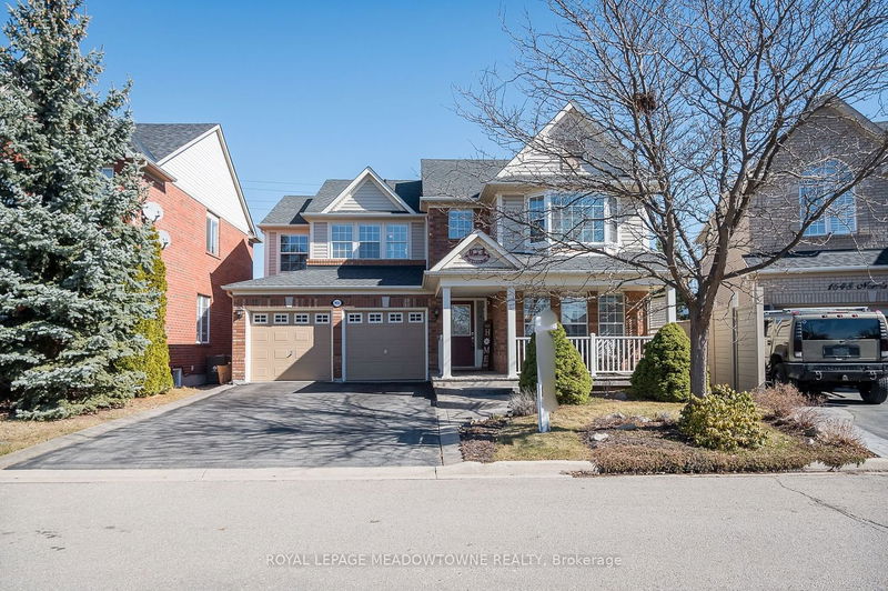 home for sale on 1652 Norris Circle