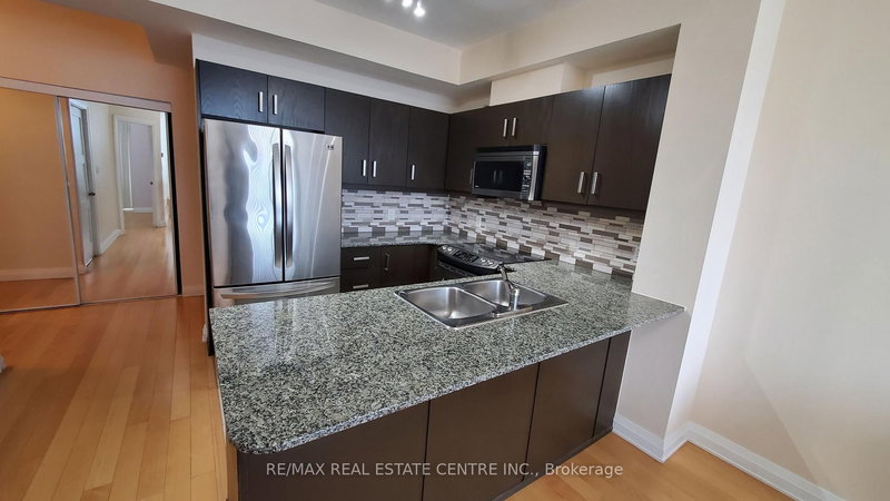 801 - 3504 Hurontario St, Mississauga, L5B 0B9 | Image 3