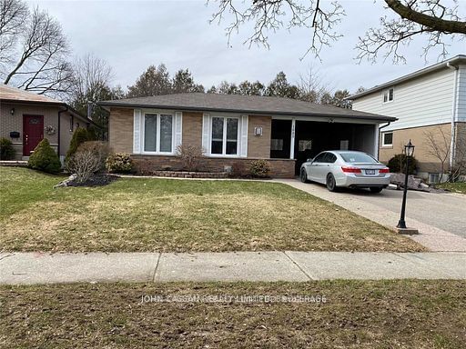 home for lease on Basment-1885 Barsuda Drive