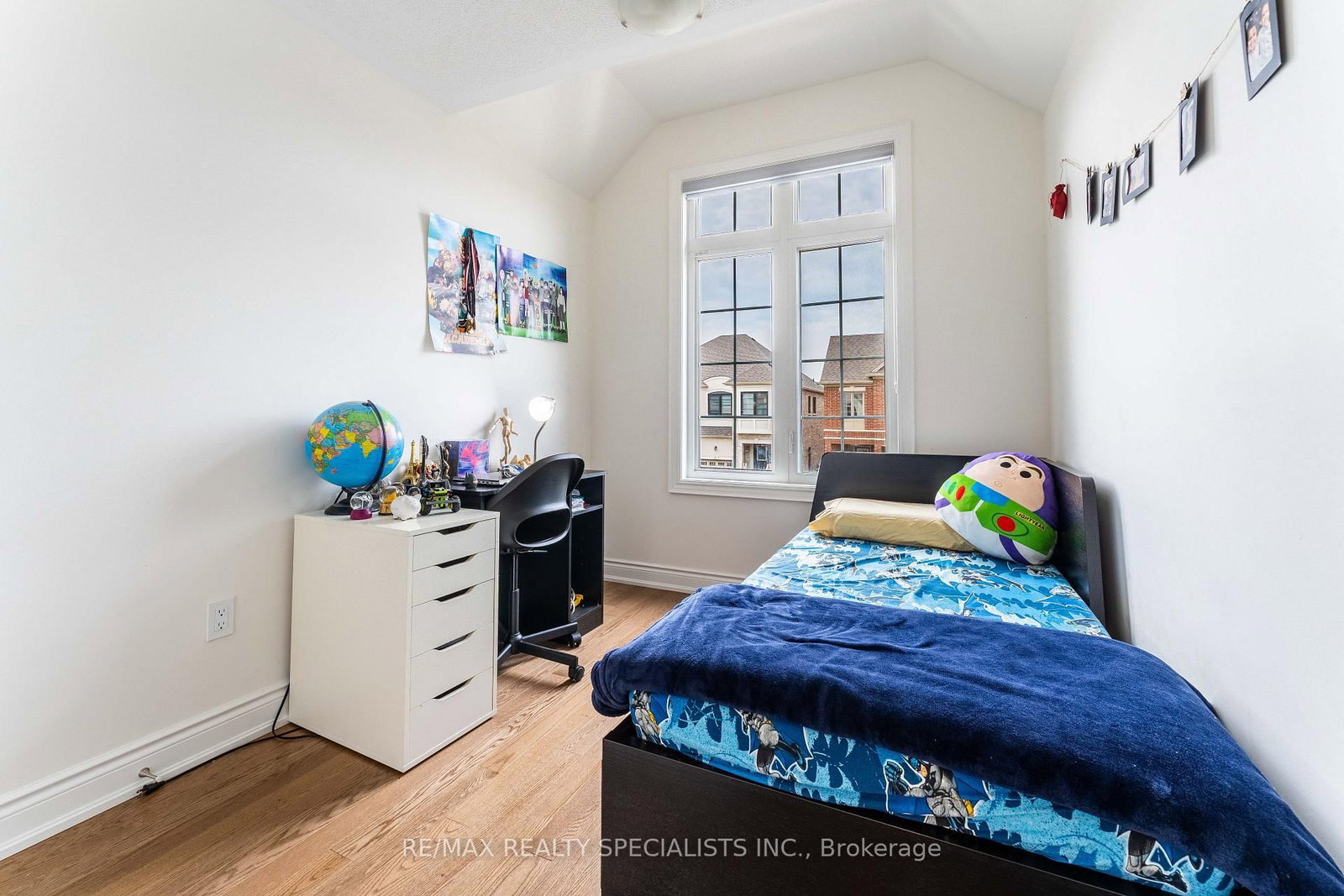 Listing Image 22