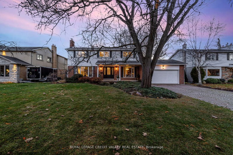 home for sale on 7 Ridgehill Drive