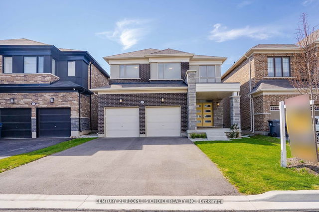 17 Dolucci Crescent