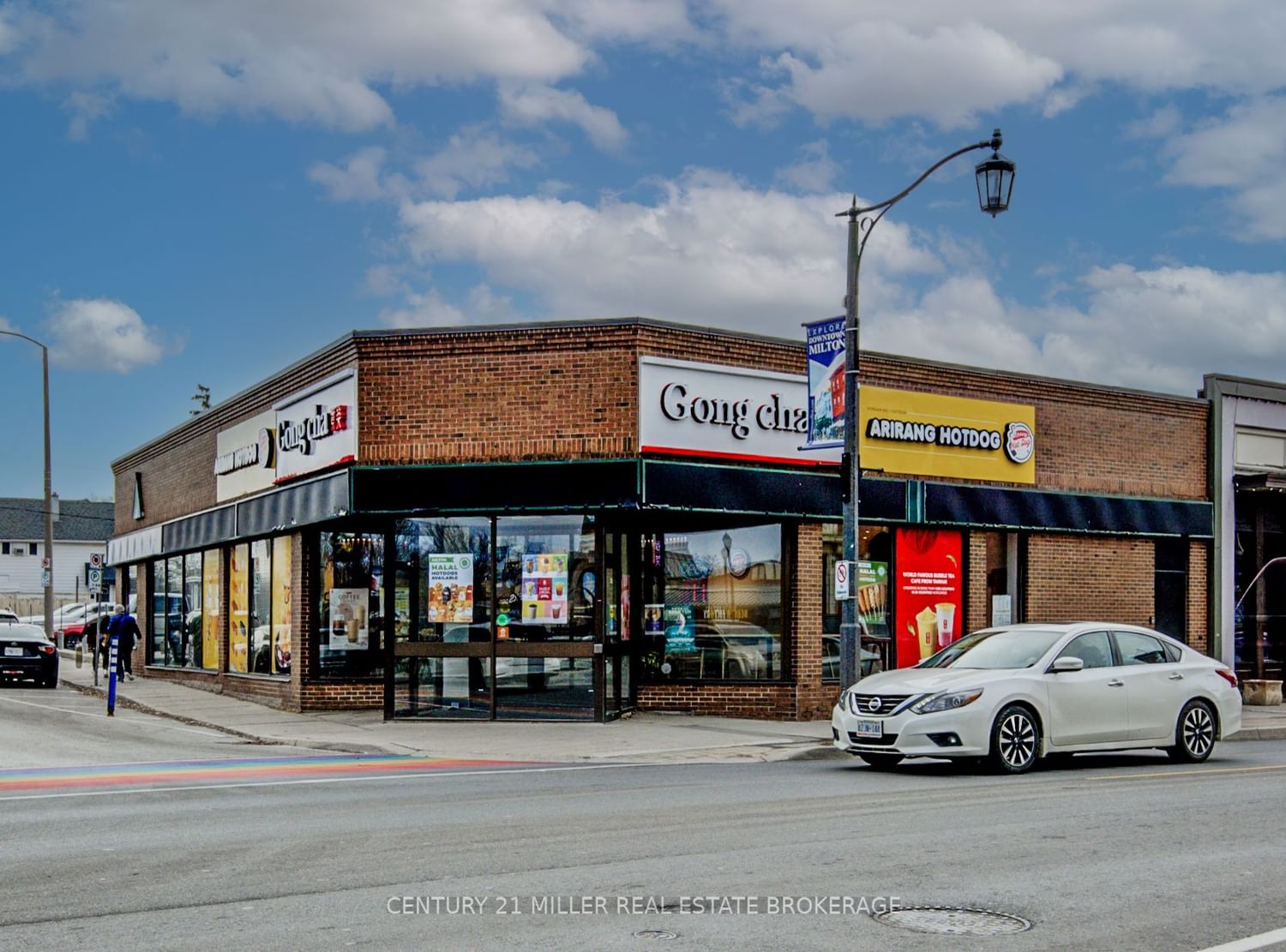 Building in 252 Main Street