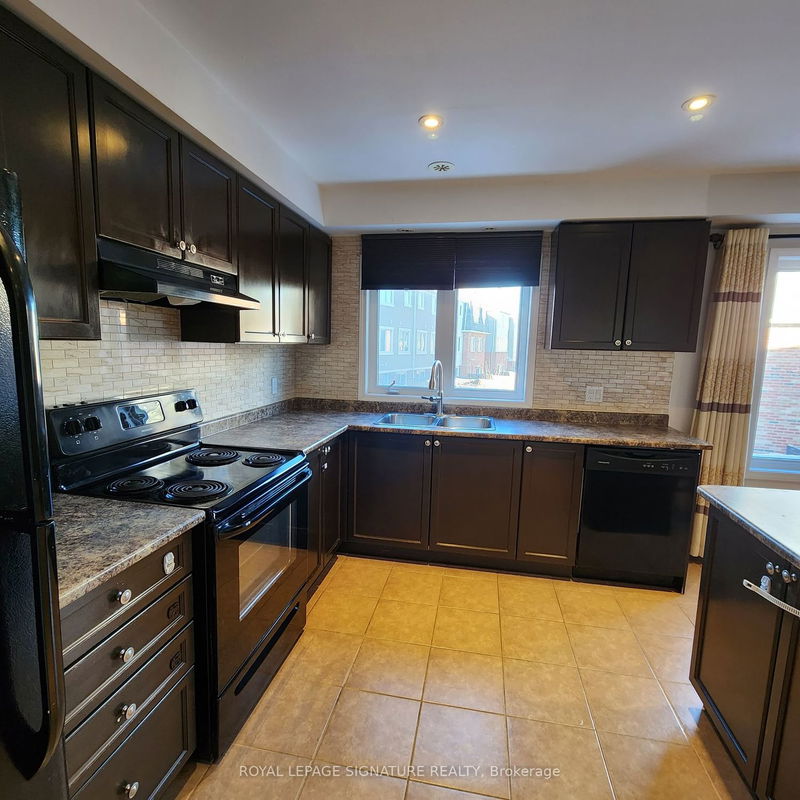 home for lease on 58 Betterton Crescent