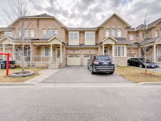17 Trentonian Street