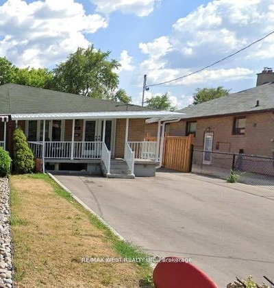 Semi-Detached House leased at Upper-25 Coronado Court, Toronto, Ontario, M9M 1S6 - Humbermede - MLS: W8145692